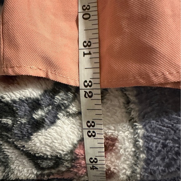 NWT BCBGeneration cold shoulder dress. - Picture 8 of 9